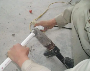 广宁漏水维修电话